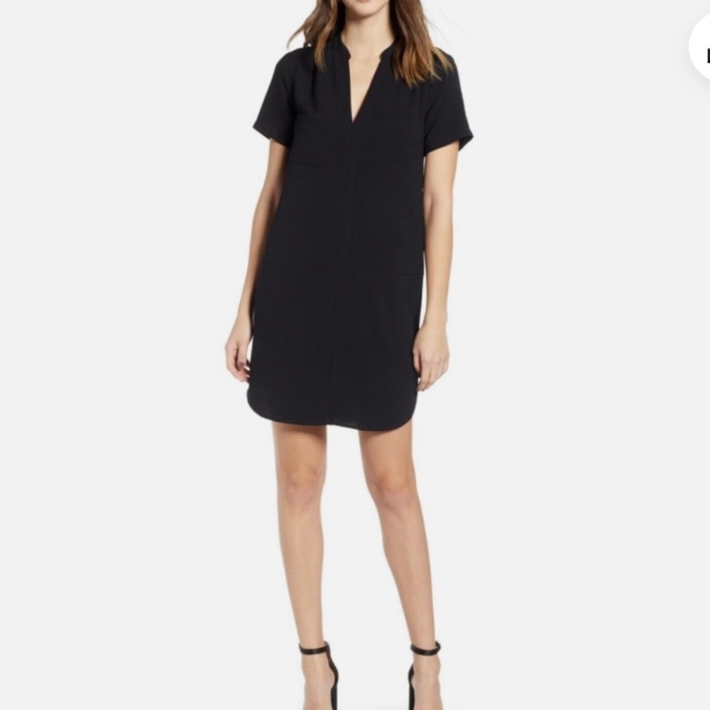 Lush Crepe‎ Black V-Neck Dress Size Medium